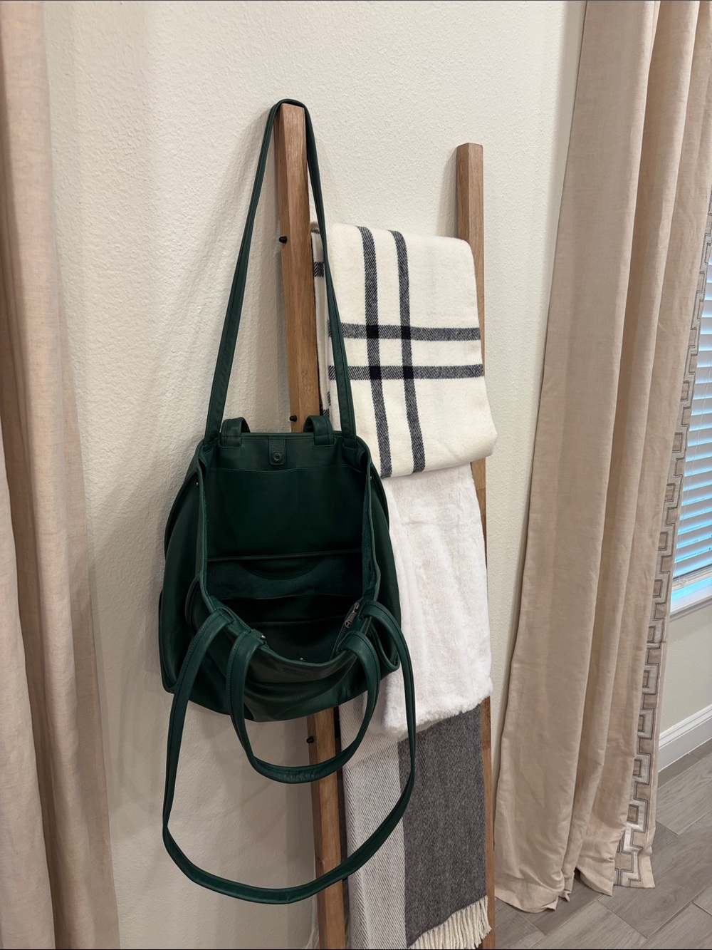 TELFAR Large Carry Bag - Forest - 100% cow hide - Authentic - pebble leather - Picture 9 of 17